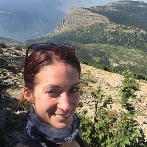 Meet your Posher, Niki